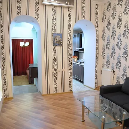 Apartmán Квартира В Центре Одессы 2 Спальни На Итальянской Бывшей Пушкинской Тихий Двор *